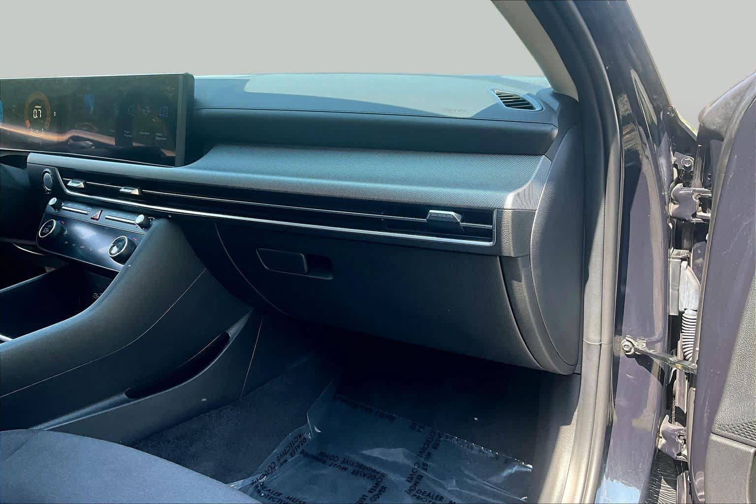Used 2025 Hyundai Sonata SEL FWD image 19