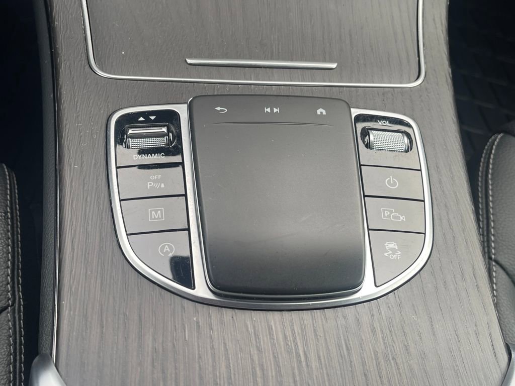 Used 2022 Mercedes-Benz GLC 300 4MATIC image 28