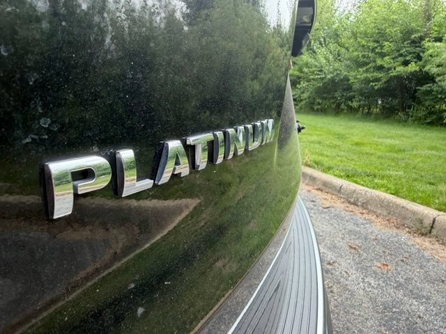 Used 2018 Ford Explorer Platinum AWD/4WD image 9