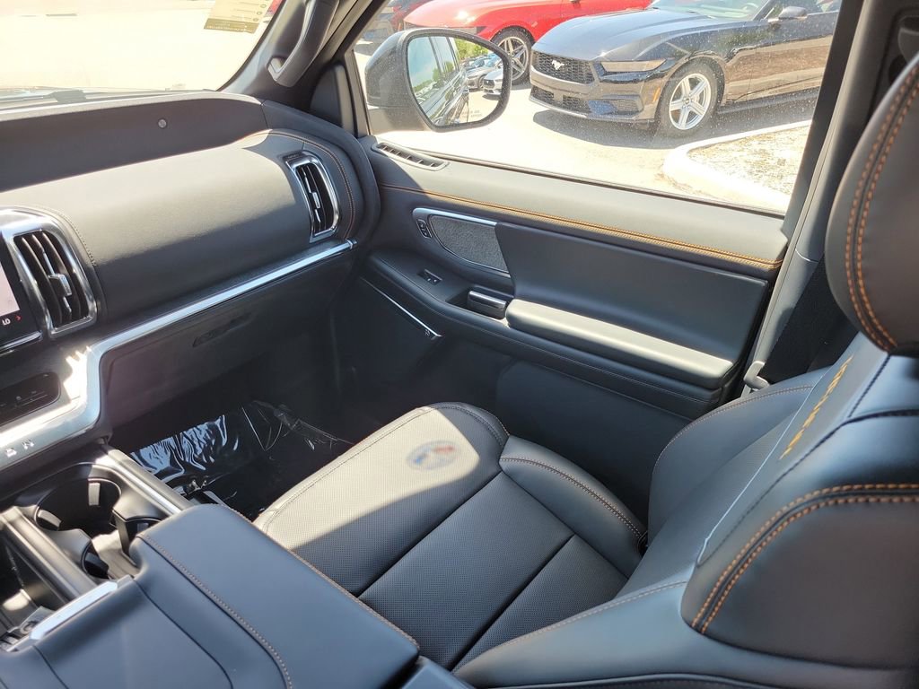 New 2026 Ford Expedition Tremor image 13