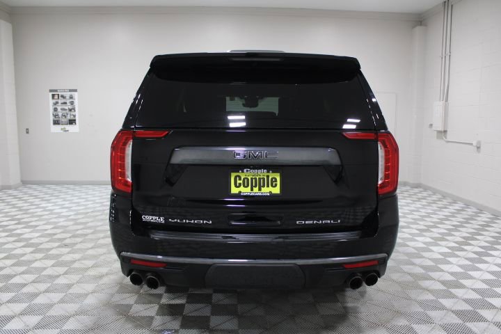 Used 2023 GMC Yukon Denali Ultimate image 11