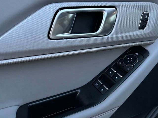 New 2025 Ford Explorer Active w/ Active Comfort Package image 14