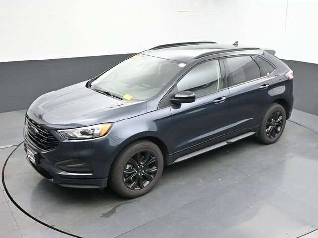 Used 2023 Ford Edge SE w/ Black Appearance Package AWD/4WD image 17