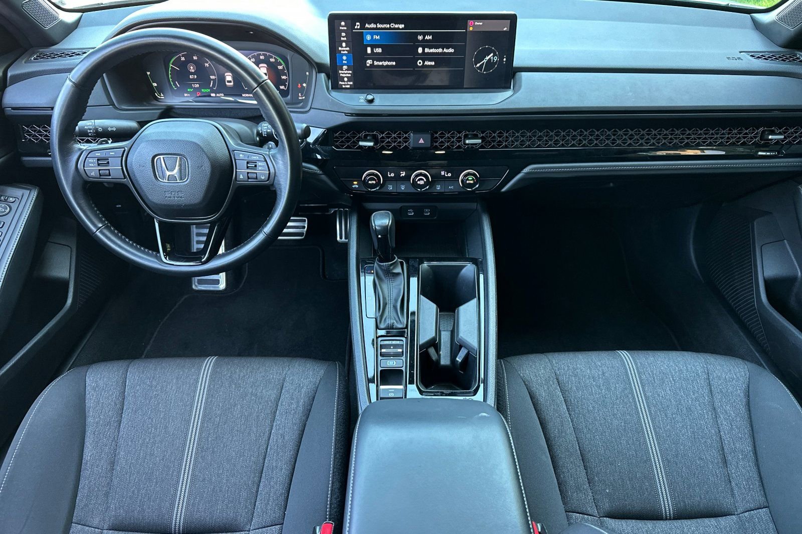 Used 2023 Honda Accord Sport image 10