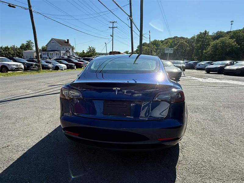 Used 2023 Tesla Model 3 Standard Range RWD image 4