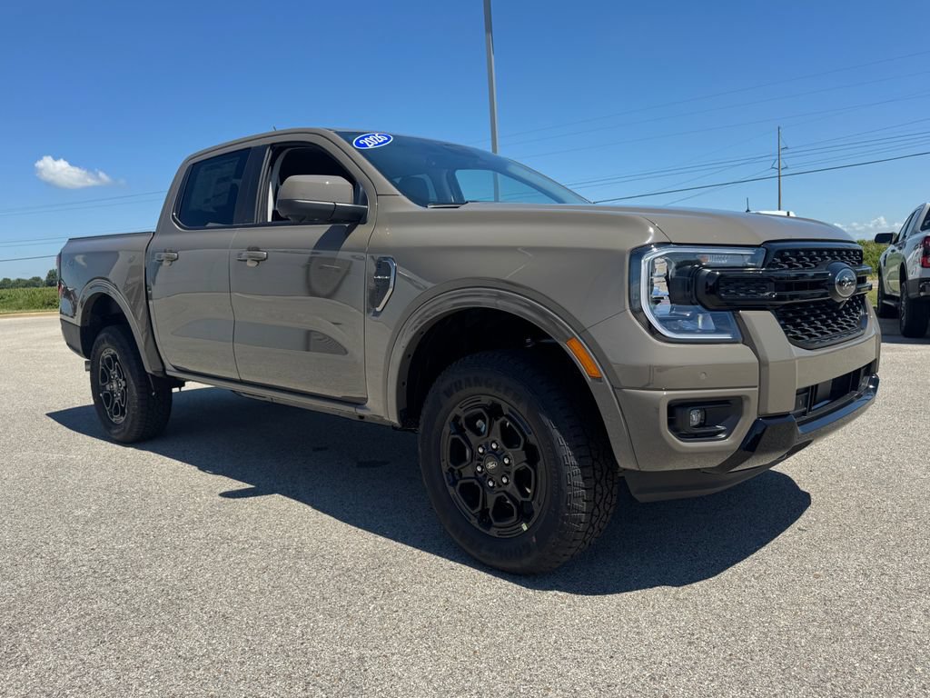 New 2026 Ford Ranger Lariat w/ Black Appearance Package AWD/4WD image 8