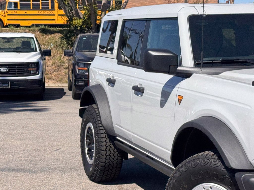 New 2026 Ford Bronco Badlands w/ Sasquatch Package AWD/4WD image 5
