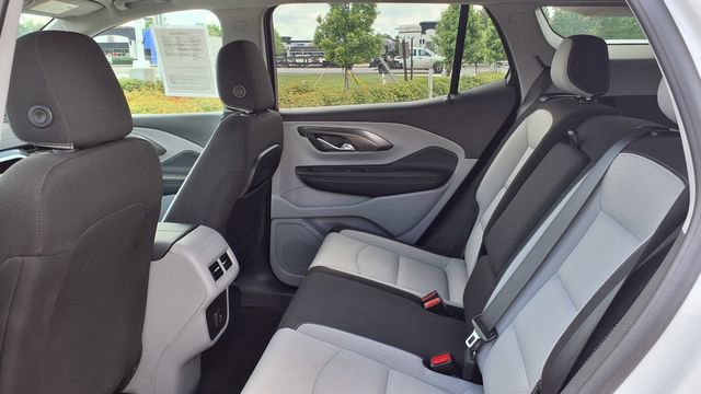 Used 2023 GMC Terrain SLE image 18