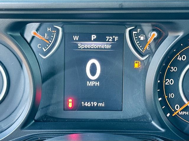 Used 2024 Jeep Wrangler Unlimited Sport AWD/4WD image 12