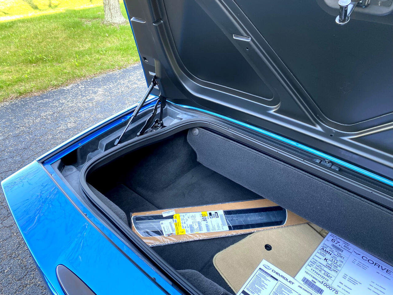 Used 2009 Chevrolet Corvette Convertible w/ Preferred Equipment Group image 40