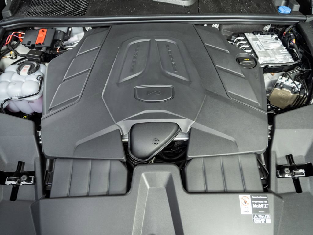 New 2026 Porsche Cayenne image 34