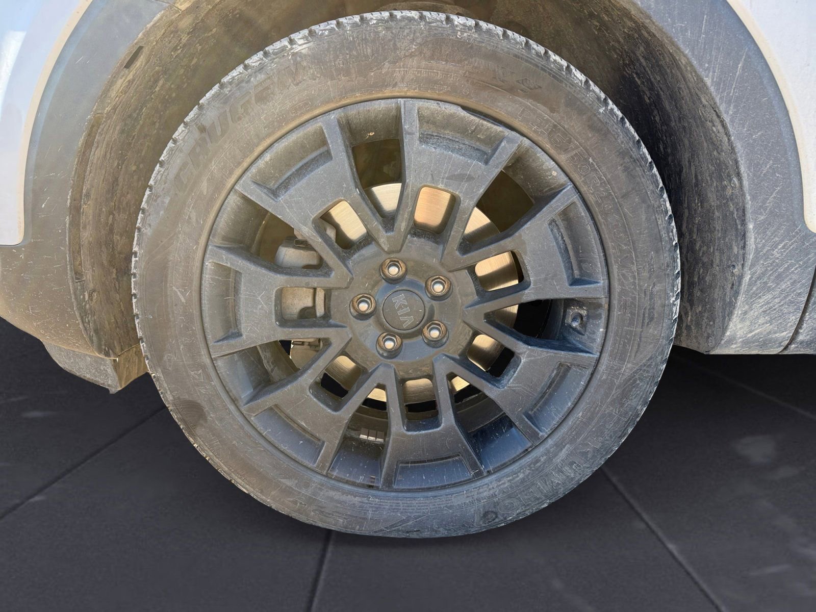 Used 2021 Kia Telluride SX w/ SX Prestige Package image 14