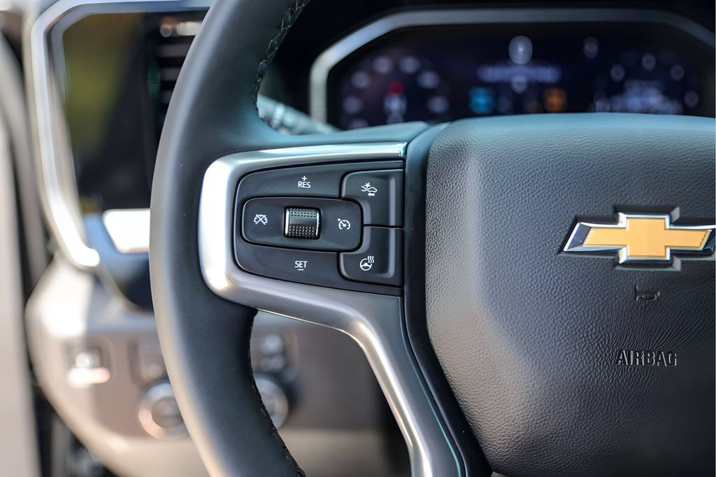 Used 2026 Chevrolet Silverado 2500 LT w/ Texas Edition AWD/4WD image 17