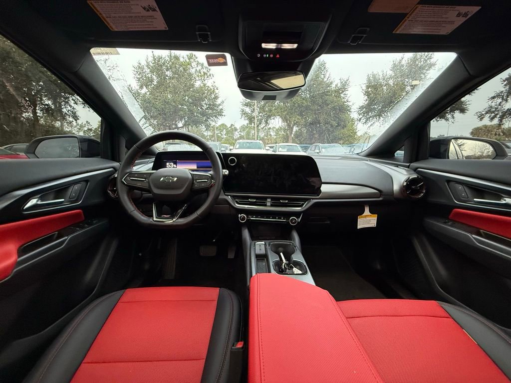 Used 2025 Chevrolet Equinox EV RS image 16