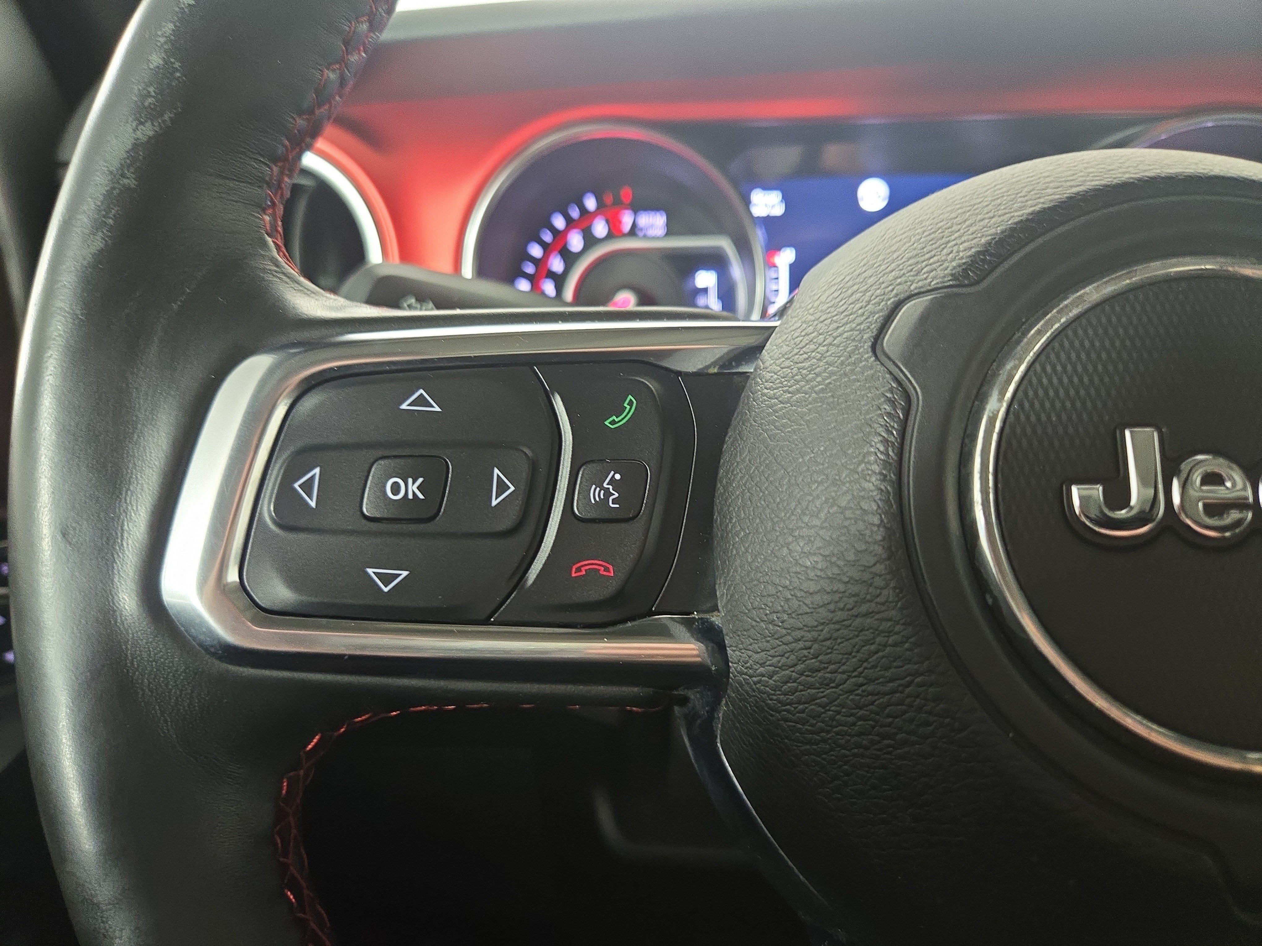 Used 2019 Jeep Wrangler Unlimited Rubicon AWD/4WD image 14