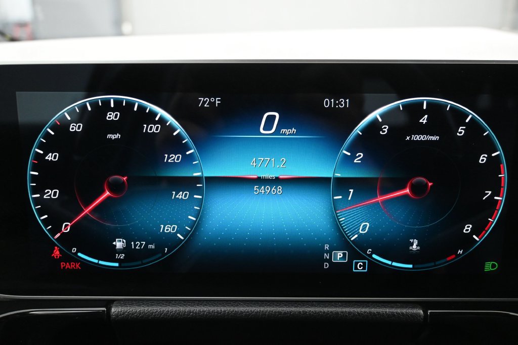 Used 2021 Mercedes-Benz GLA 250 4MATIC image 16