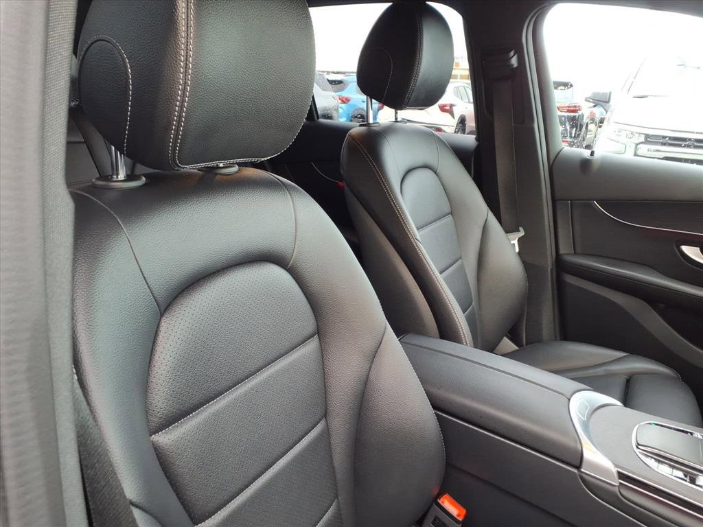 Used 2022 Mercedes-Benz GLC 300 GLC 300 image 20