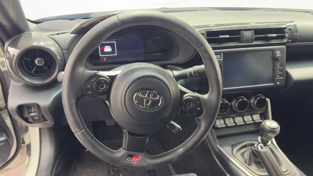 Used 2024 Toyota GR86 RWD image 19