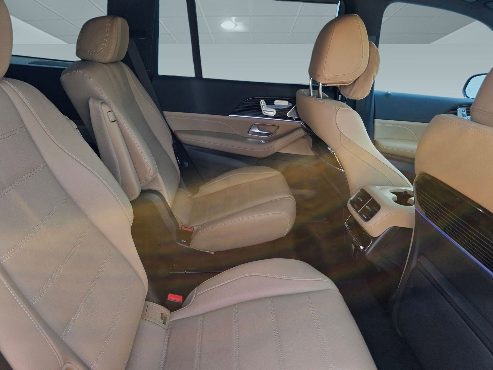 New 2026 Mercedes-Benz GLS 450 4MATIC image 23