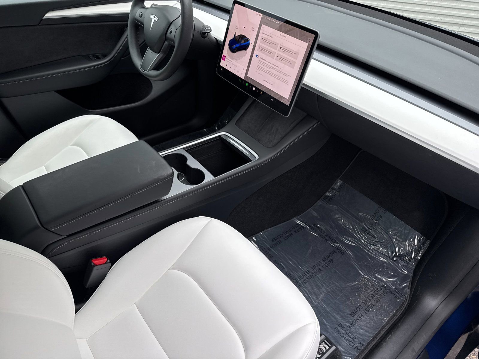 Used 2024 Tesla Model Y Long Range image 16