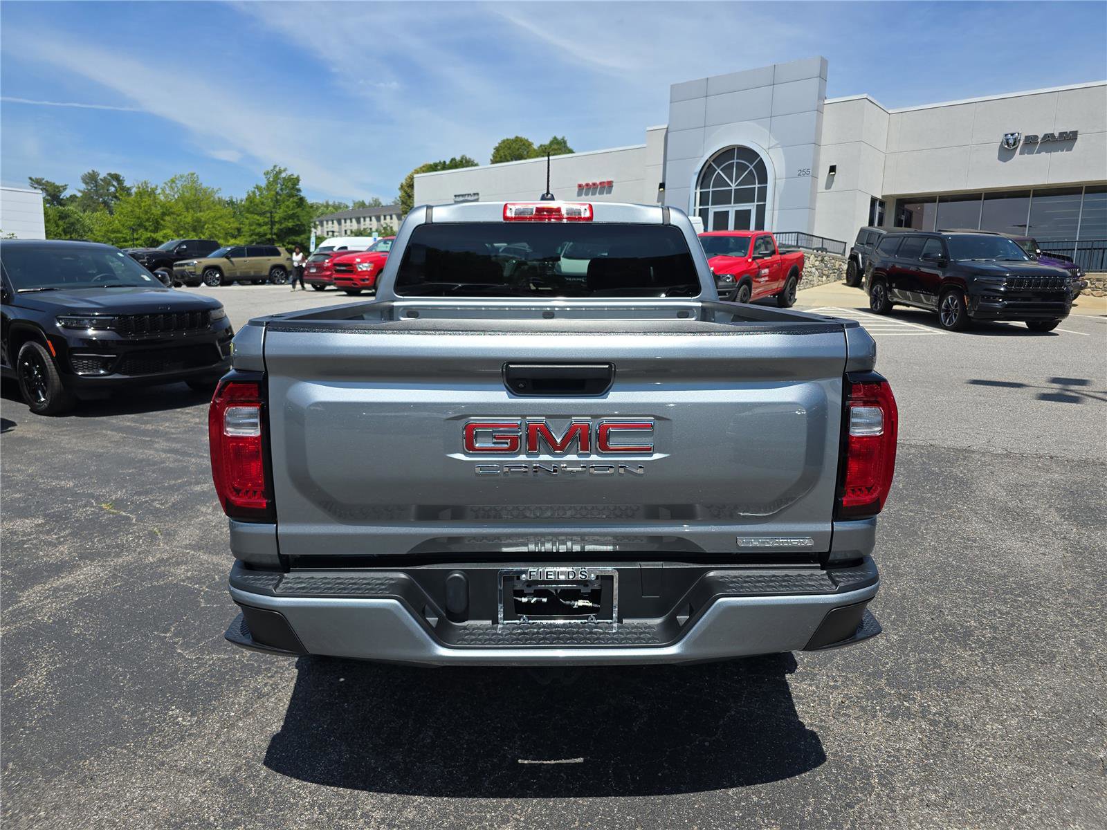 Used 2023 GMC Canyon Elevation RWD image 4