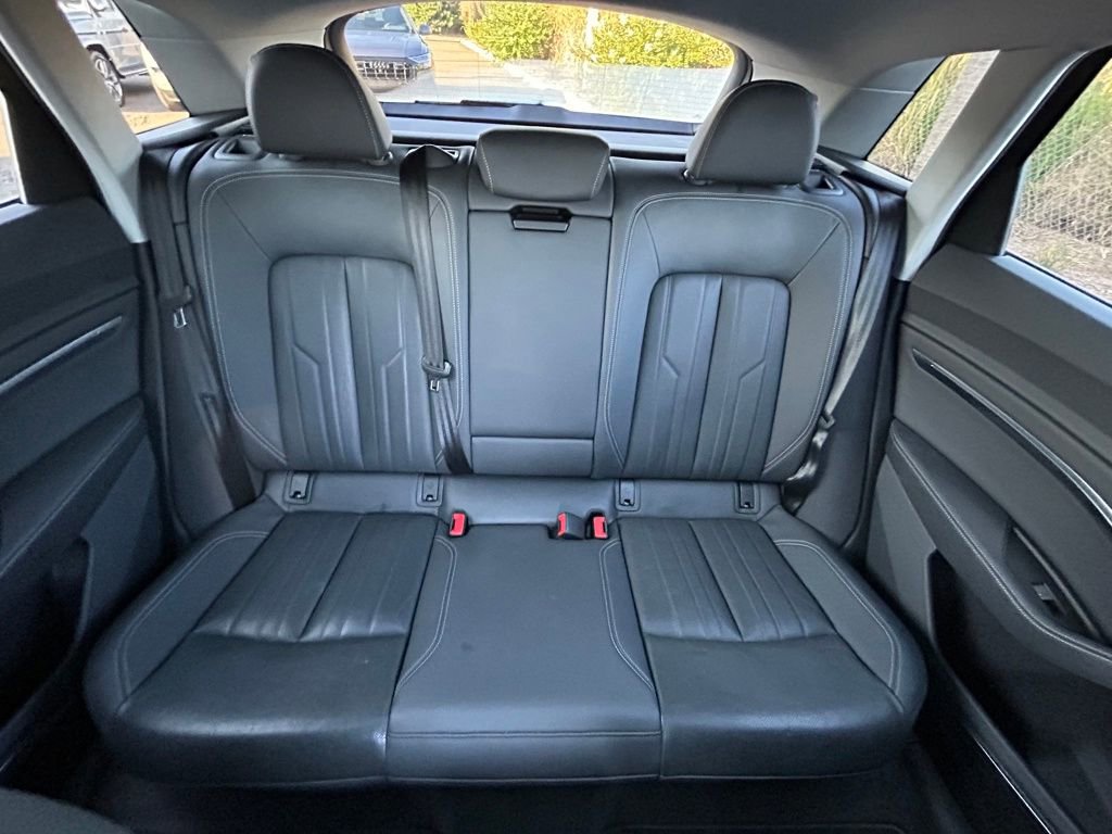 Used 2022 Audi e-tron Premium Plus w/ Premium Plus Package image 68