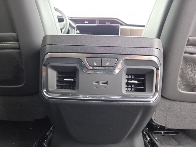 New 2026 GMC Sierra 1500 Denali Ultimate w/ LPO, Black Badging Package AWD/4WD image 26