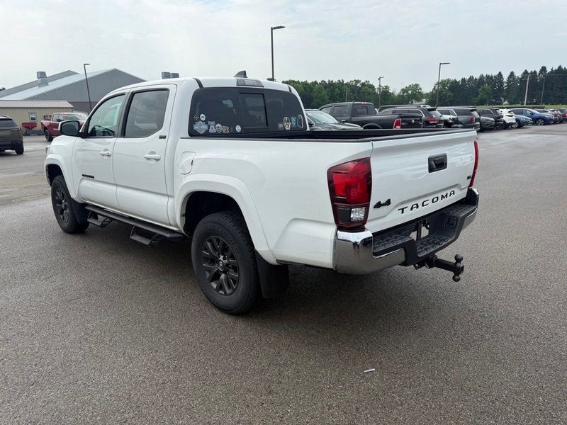 Used 2021 Toyota Tacoma SR5 w/ Blackout Package (TMS) AWD/4WD image 8