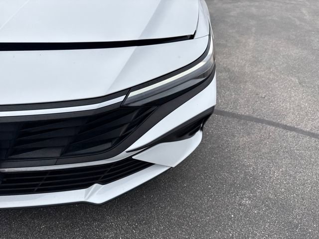 Used 2025 Hyundai Elantra Sport image 37