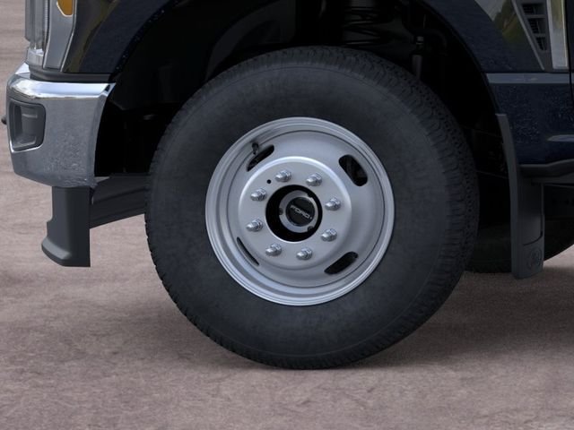 New 2026 Ford F350 4x4 Crew Cab DRW Super Duty image 19