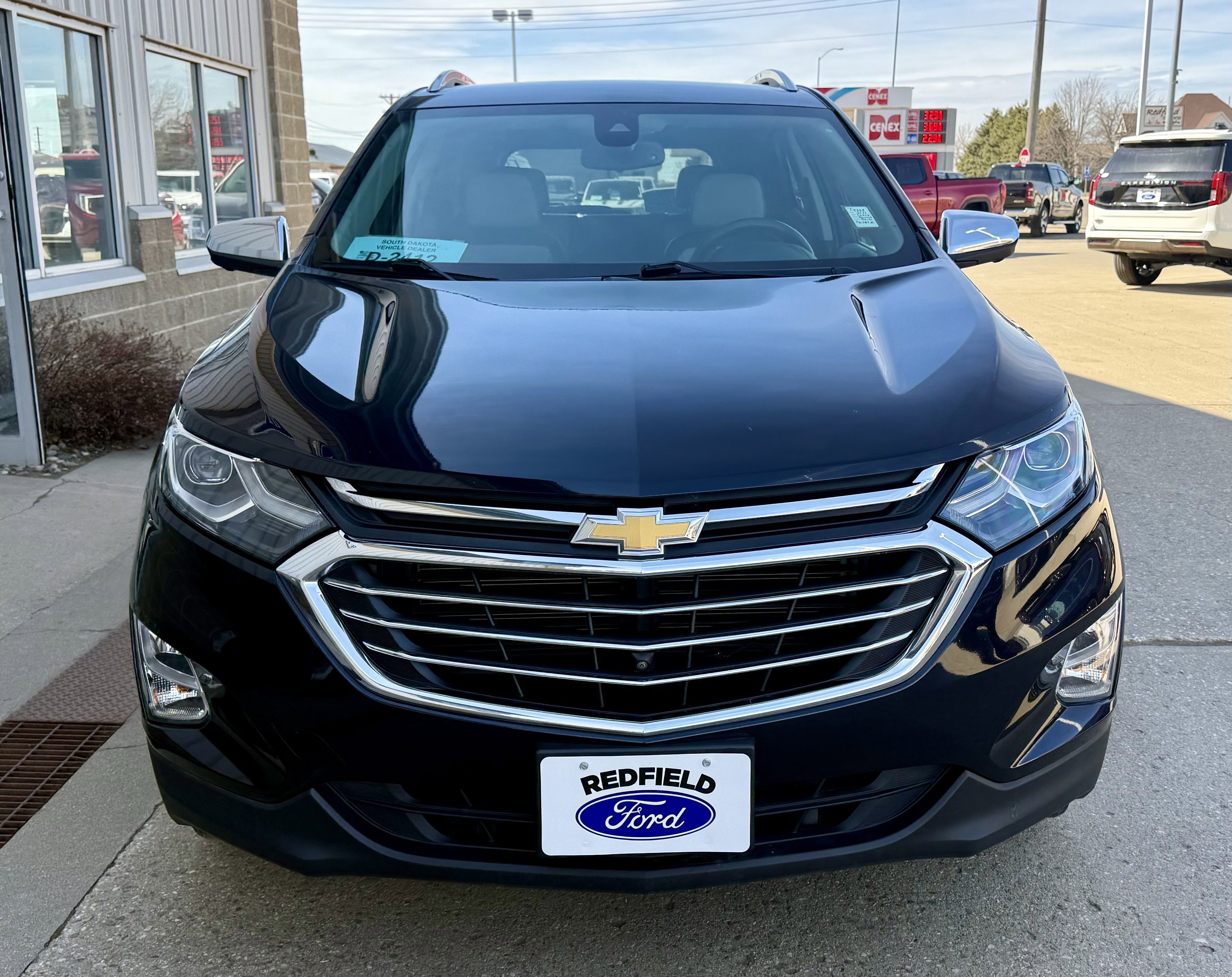 Used 2021 Chevrolet Equinox Premier AWD/4WD image 3