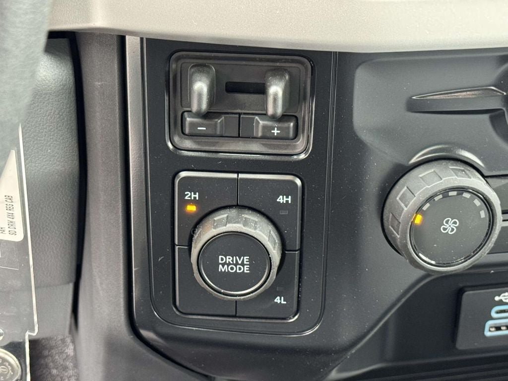 New 2025 Ford F450 XL AWD/4WD image 17