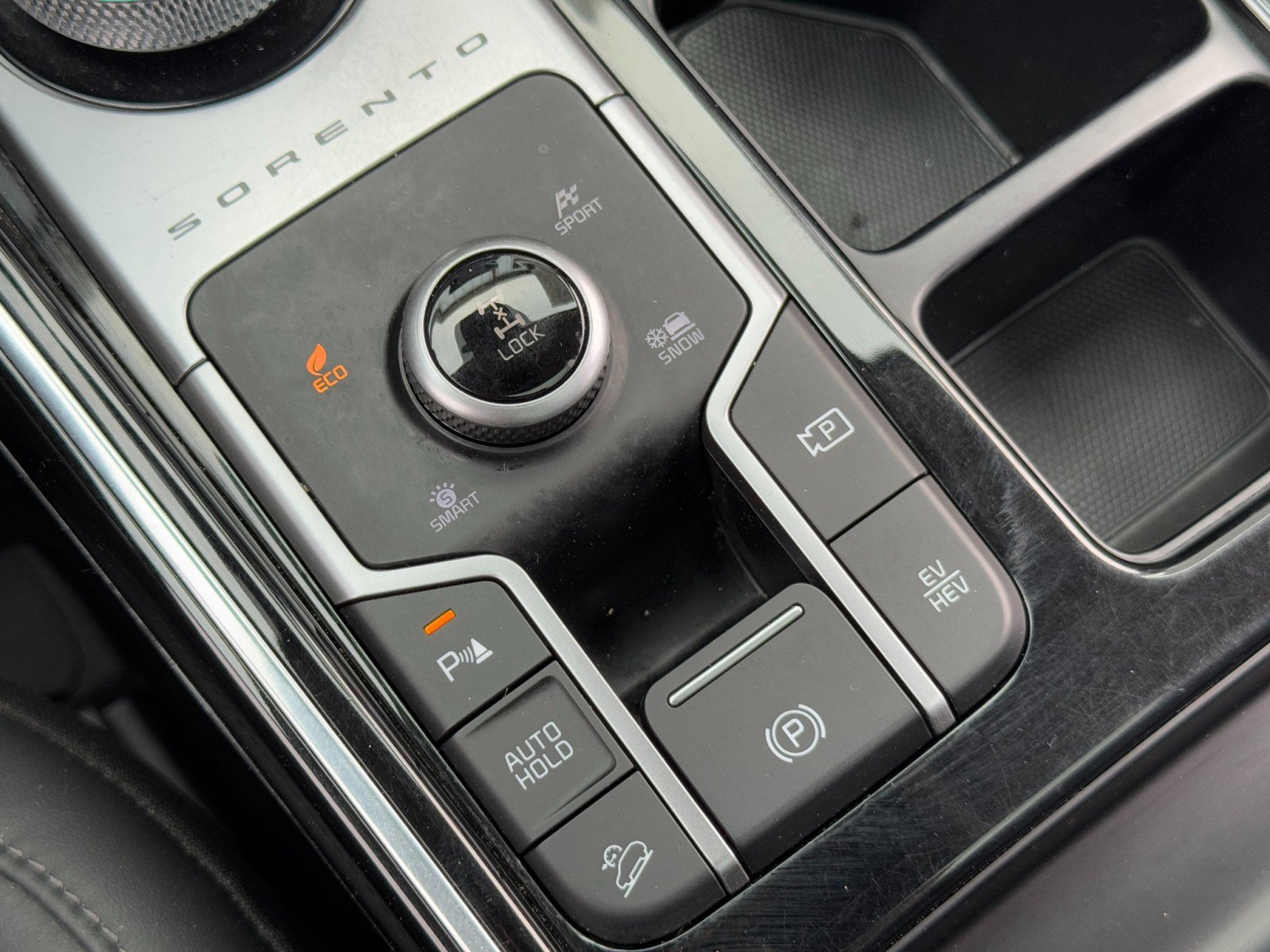 Used 2022 Kia Sorento SX w/ Panoramic Sunroof Package image 31