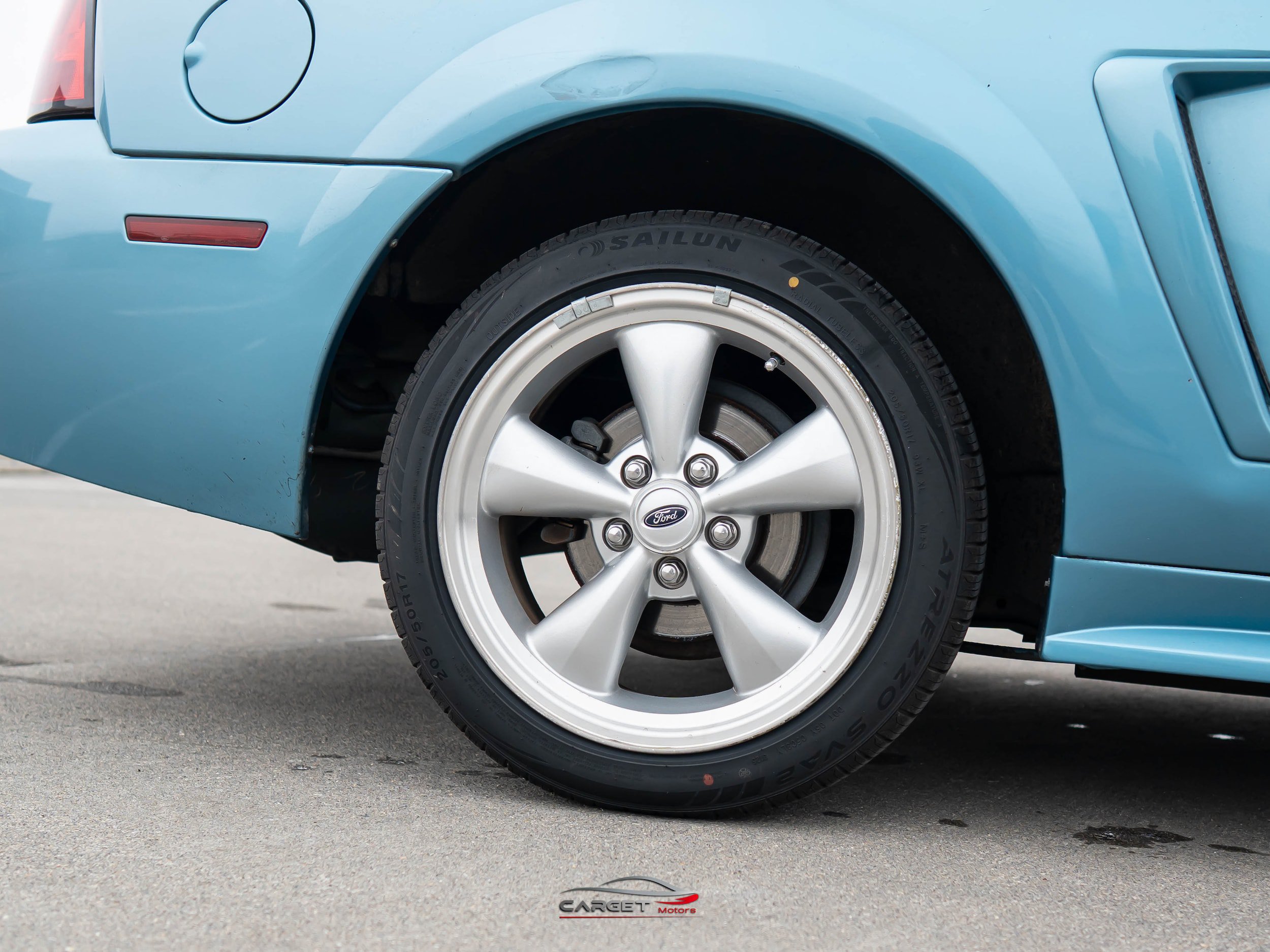 Used 1999 Ford Mustang Convertible RWD image 11