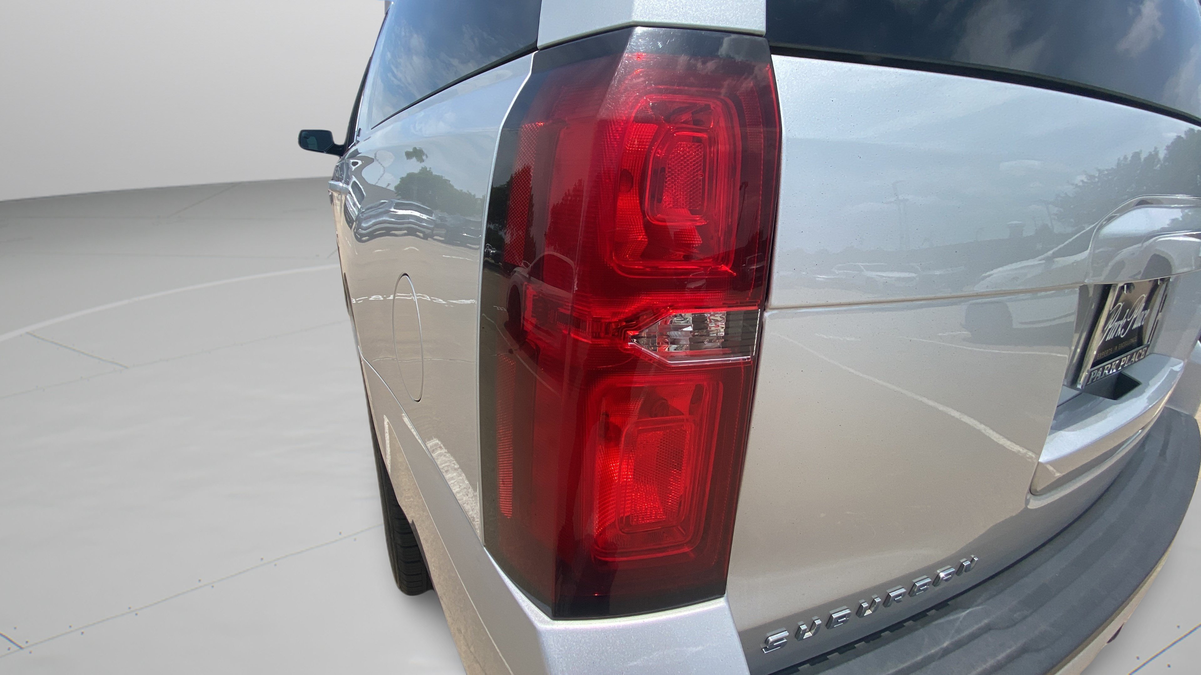Used 2015 Chevrolet Suburban LT w/ Max Trailering Package RWD image 31