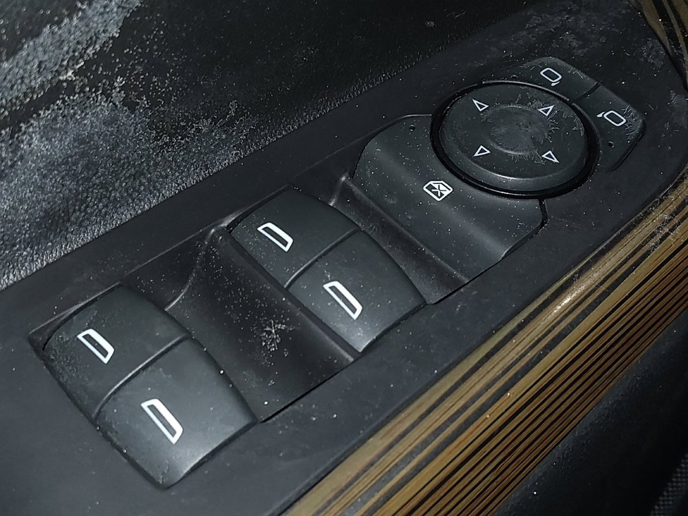 Used 2018 GMC Acadia SLE w/ LPO, Protection Package FWD image 27