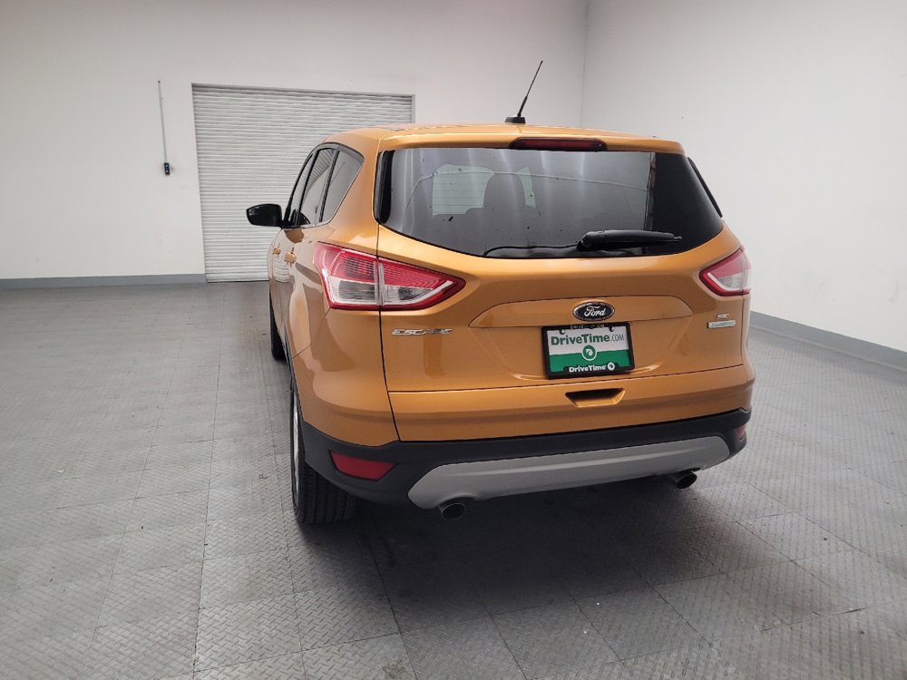 Used 2016 Ford Escape SE image 6