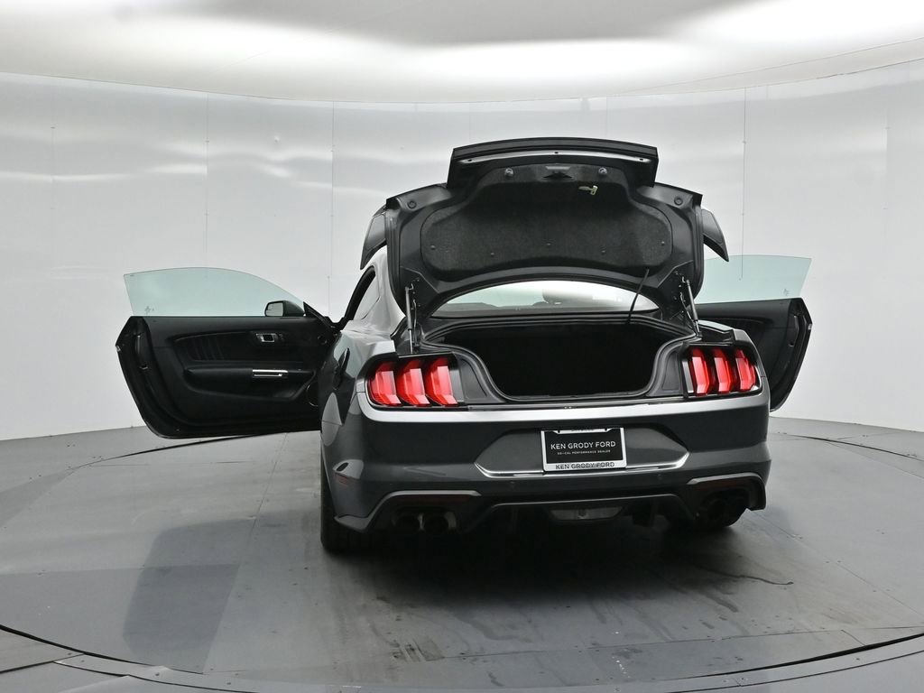 Used 2020 Ford Mustang GT Premium w/ GT Performance Package RWD image 30