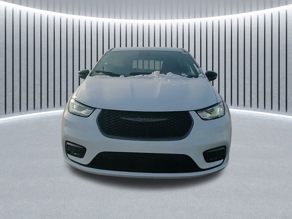 New 2026 Chrysler Pacifica Select FWD image 20