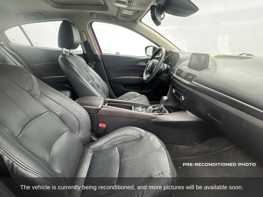 Used 2017 MAZDA MAZDA3 Grand Touring w/ Premium Equipment Package FWD image 11