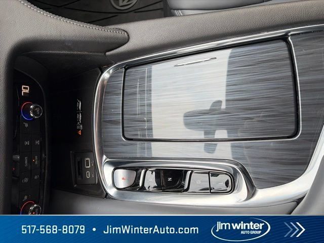 Used 2024 Buick Enclave Essence w/ Sport Touring Edition AWD/4WD image 30