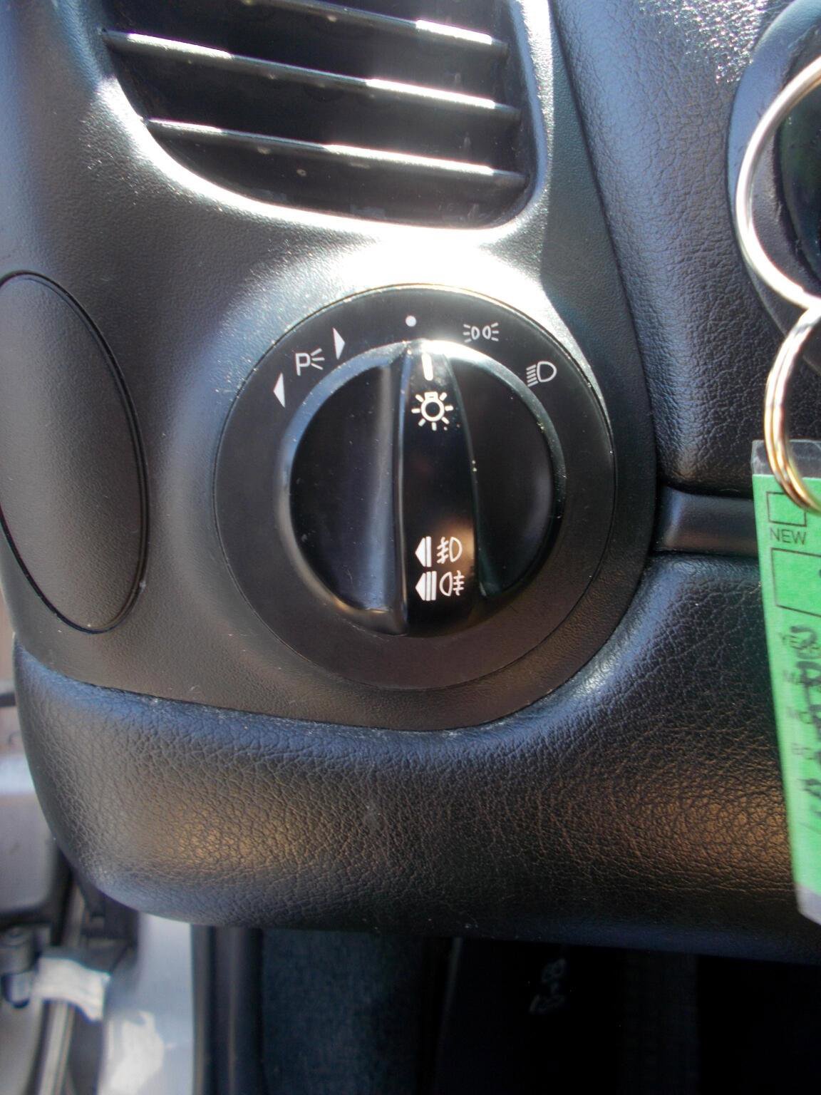 Used 2004 Porsche Boxster RWD image 25