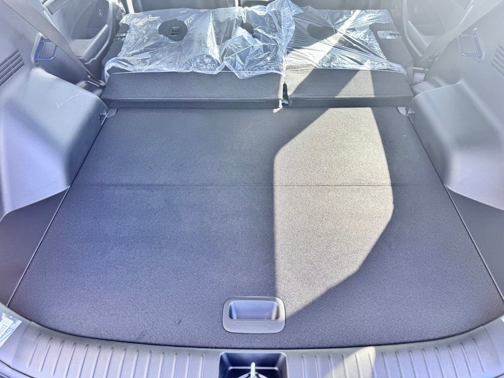 New 2026 Kia Seltos LX image 13