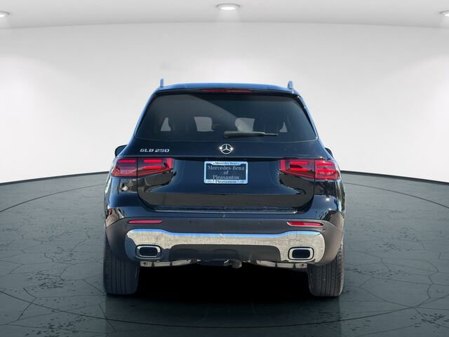 Certified 2025 Mercedes-Benz GLB 250 image 6