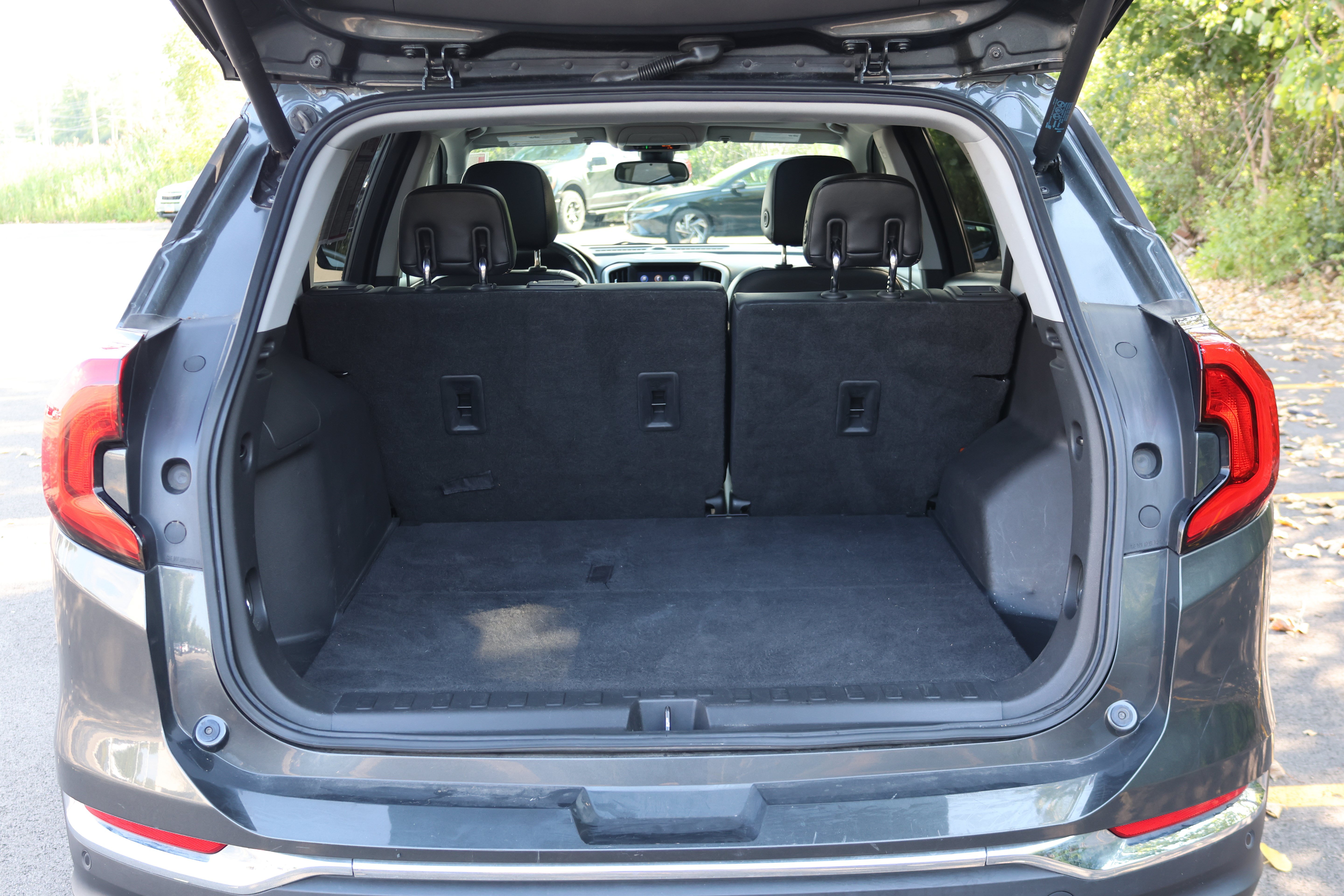 Used 2020 GMC Terrain SLT w/ Preferred Package AWD/4WD image 7