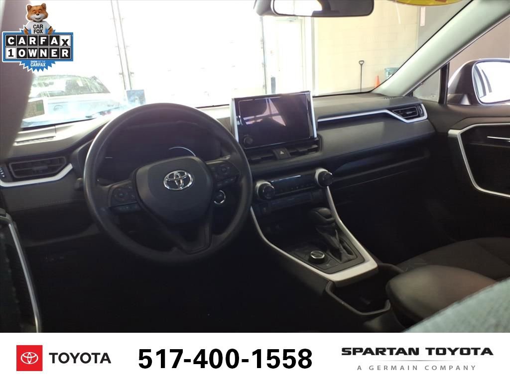 Used 2024 Toyota RAV4 XLE image 12