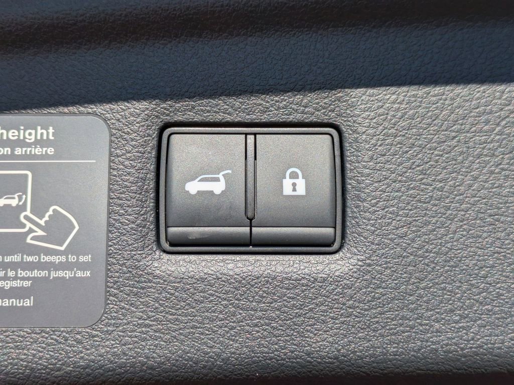 Certified 2025 INFINITI QX50 Sport image 14