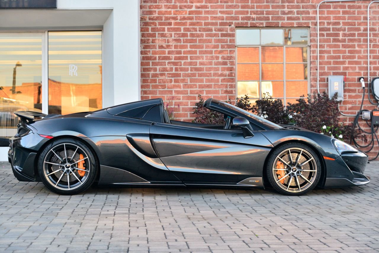 Used 2020 McLaren 600LT Spider RWD image 3