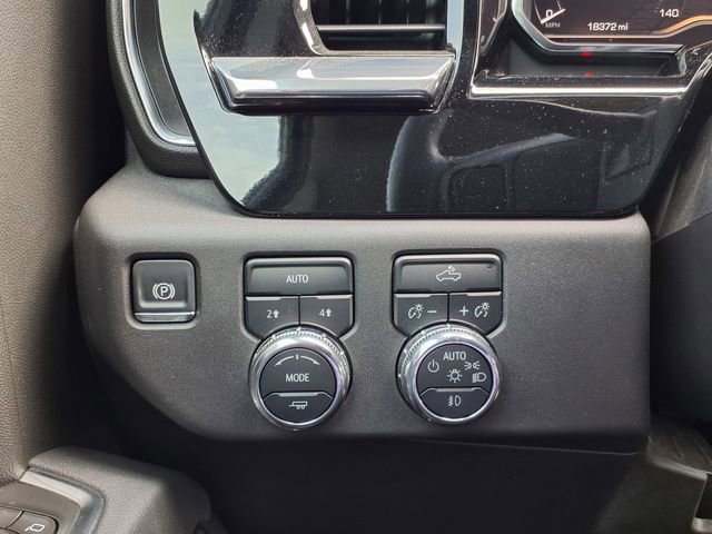 Used 2025 GMC Sierra 1500 Elevation AWD/4WD image 30