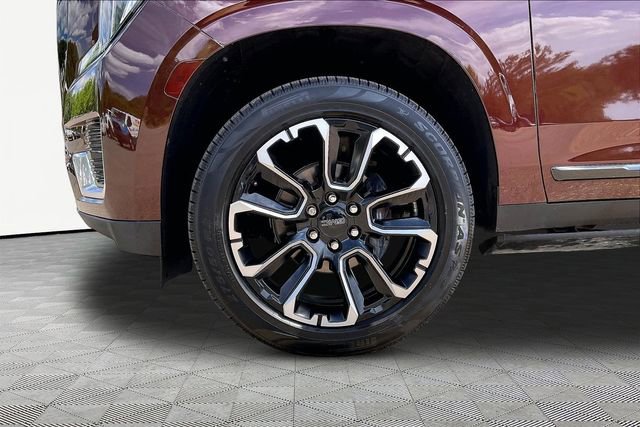 Used 2023 GMC Yukon Denali RWD image 23